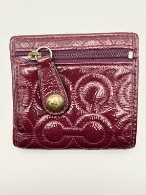 Vintage Coach Quilted Compact Wallet Deep Wine- COMES WITH 2 FREE COACH TAGS!!